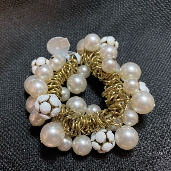 BANGLE Stretch Beaded BRACELET ~ one size fits all ~ New w/tags ~Great Gift Idea - Picture 2 of 2